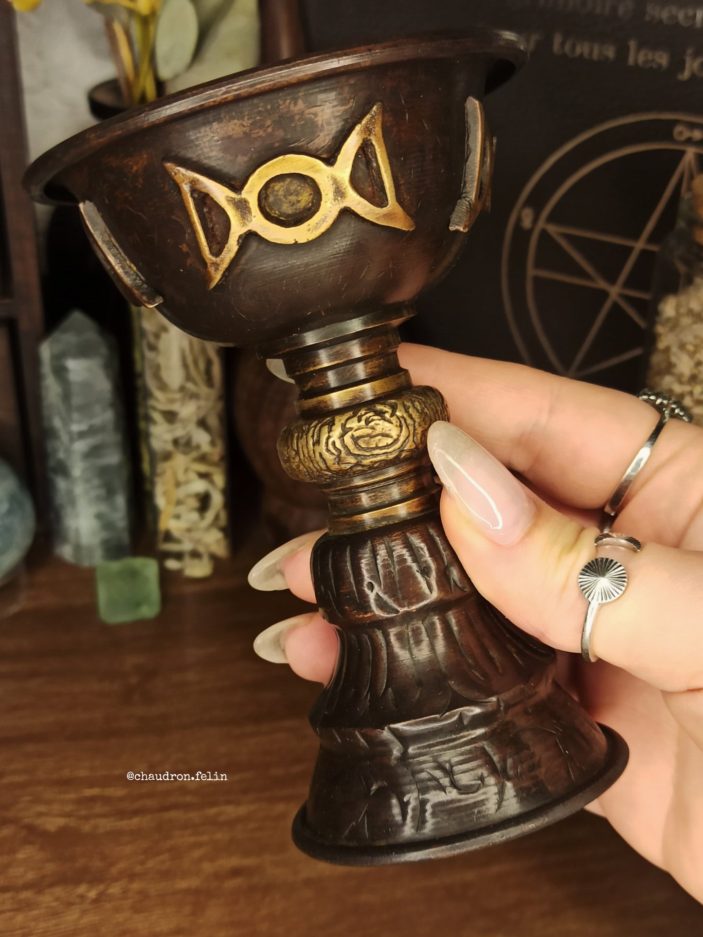 Coupe en Cuivre Antique - Triple Lune