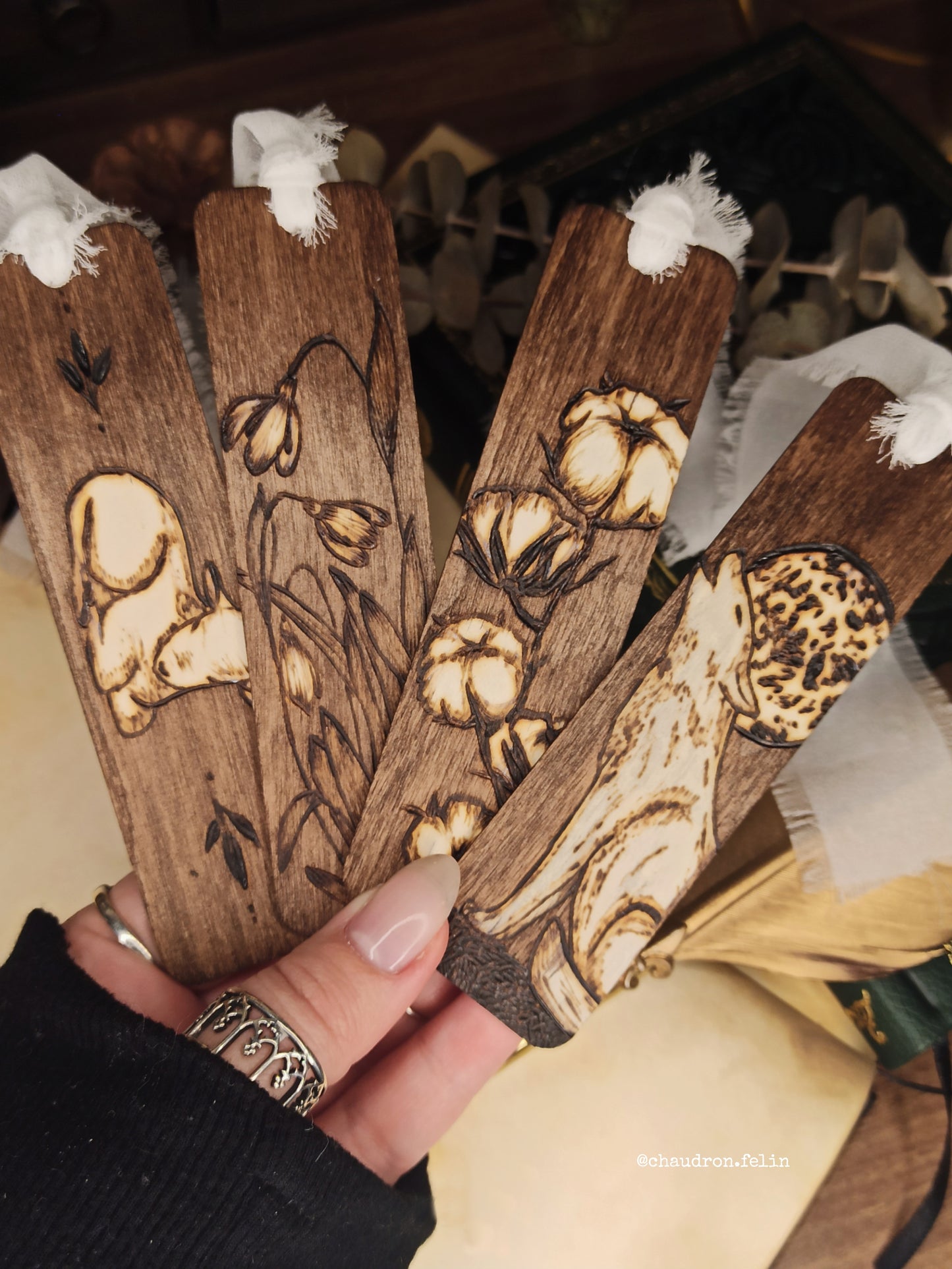 Marque Page en bois - Blanc