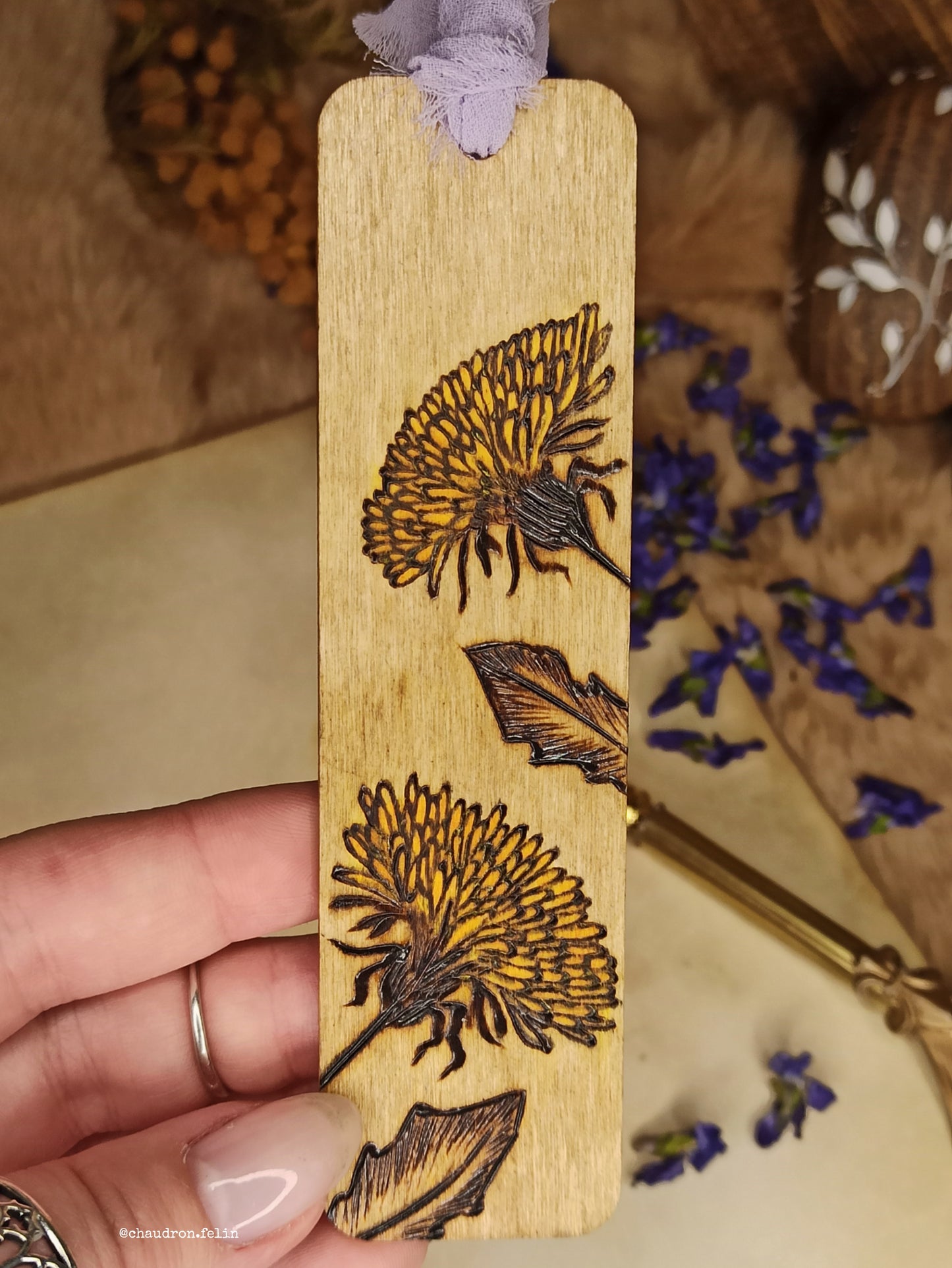 Marque Page en bois - Lilas