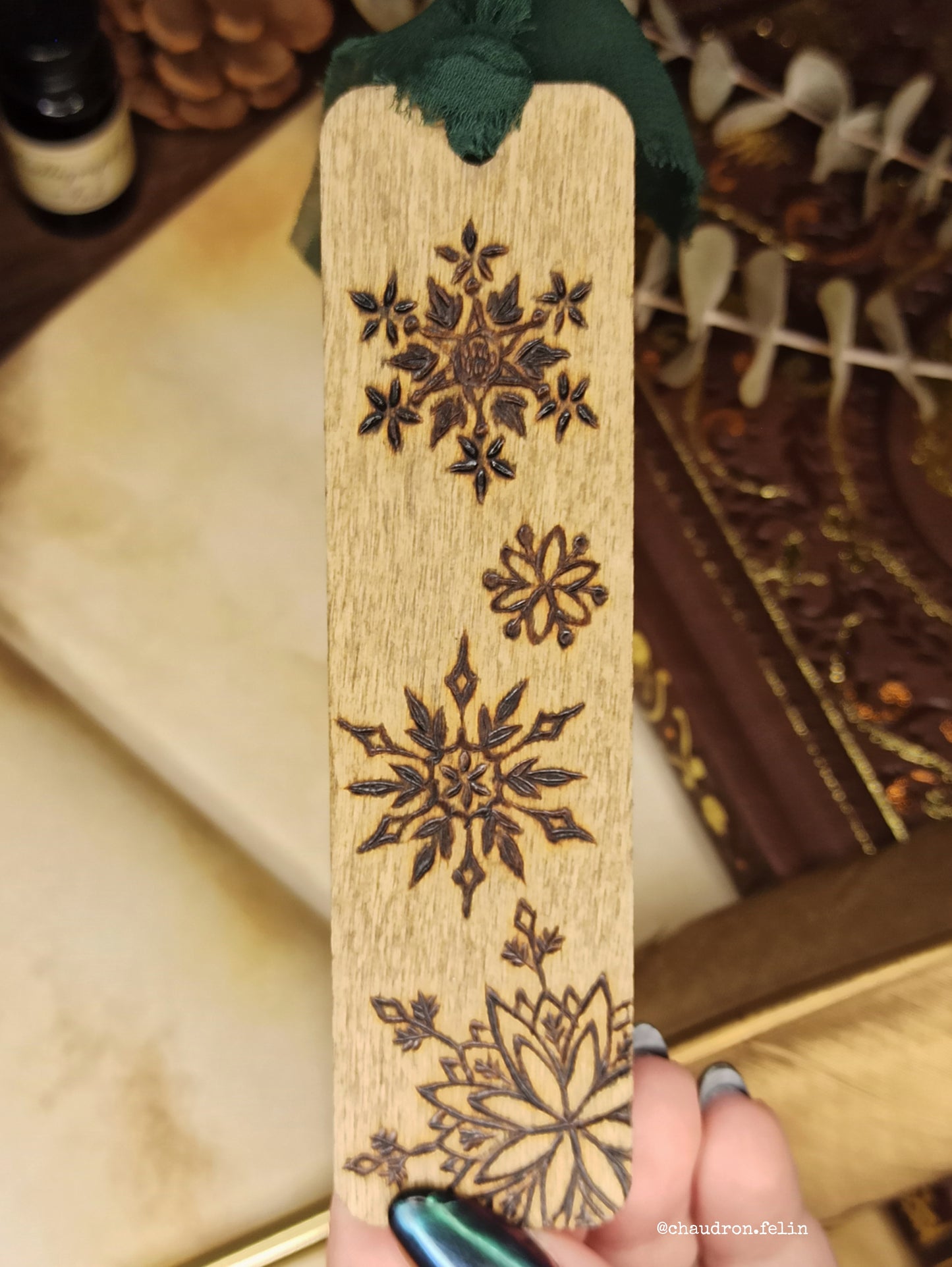 Marque Page en bois - Flocons