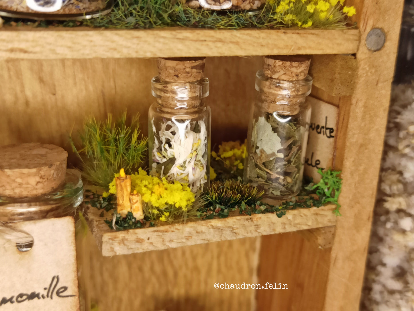 Herboristerie Fantastique "Antique et Sodalite"