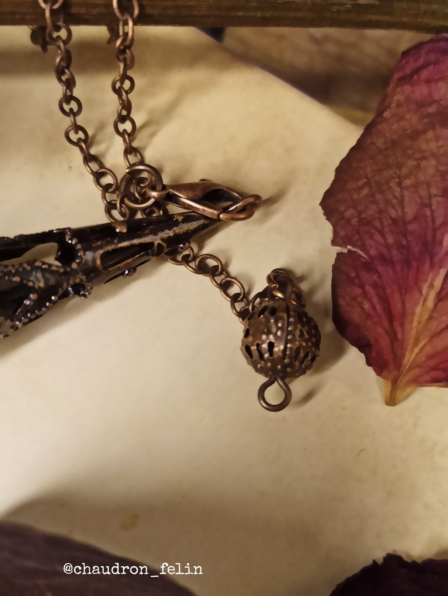 Pendule en Oeil de Tigre Vintage